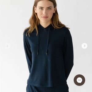 NWT Cozy Earth Ultra Soft Bamboo Hoodie in Navy Blue
